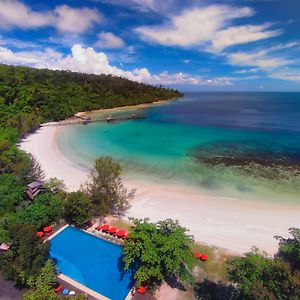 Bunga Raya Island Resort & Spa Isla Gaya Exterior photo
