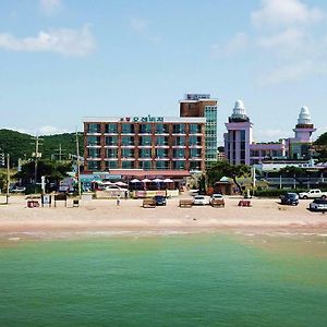 Ocean Beach Hotel Taean Exterior photo