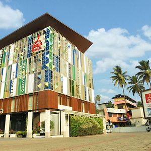 Hotel Lalys Residency Thrissur Exterior photo