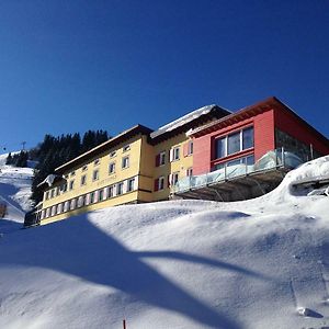 Hotel Alte Sektion Und Alpenblick Flums Exterior photo