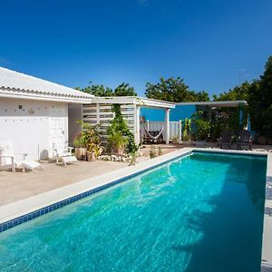 Apartamento Tropical Breeze Curacao 'Blenchi' Willemstad Exterior photo