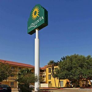 La Quinta Inn By Wyndham Corpus Christi South Exterior photo