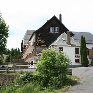 Auberge De La Petite Ferme, Super-Besse Est, The Originals Relais Exterior photo