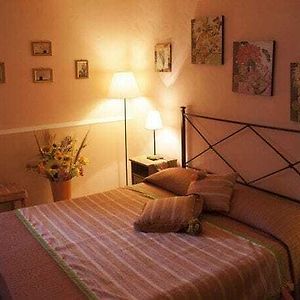 Hotel Bed & Breakfast Ricomincio Da 3 Formia Exterior photo