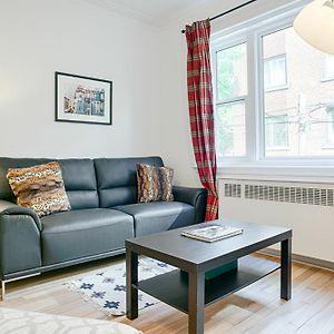 Apartamento Charming 3Br In Cote Des Neiges By Sonder Montreal Exterior photo