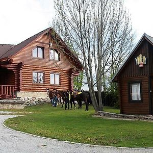 Zrub Benango Villa Mengusovce Exterior photo