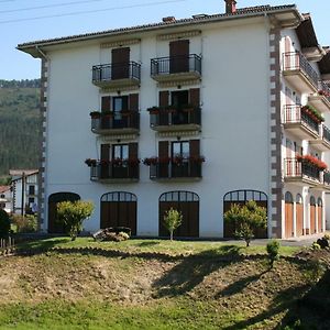 Apartamento Apartamento Rural Elizondo Exterior photo