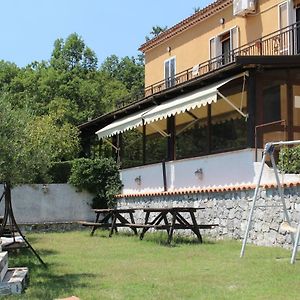 Il Rifugio Del Cavaliere Villa Lagonegro Exterior photo