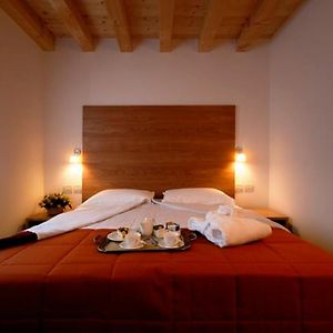 Hotel Borgo Ronchetto Salgareda Room photo