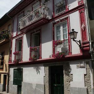 Apartamento La Casa Roja de Saioa Lekeitio Exterior photo