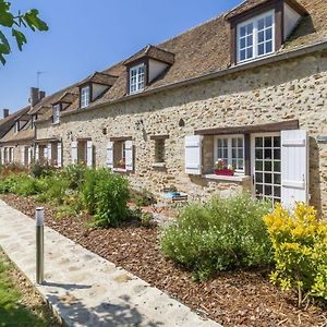 Apartamento Domaine Des Trois Chateaux Moisenay Exterior photo