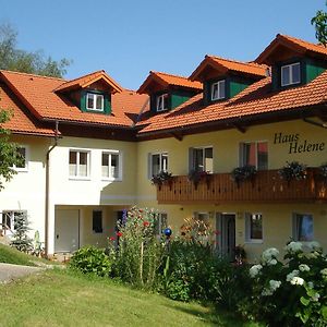 Hotel Frühstückpension Haus Helene Schörfling Exterior photo