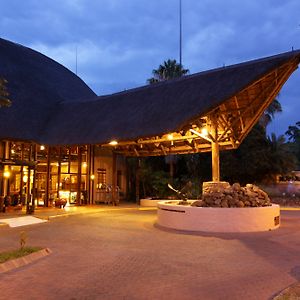 Cresta Mowana Safari Resort y Spa Kasane Exterior photo