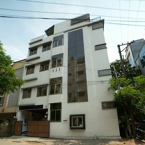 Hill View Begumpet Bed and Breakfast Hyderabad Exterior photo