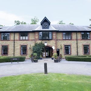 Hotel Gilwell Park Chingford Exterior photo