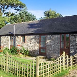 Charming Cottage In Cornwall With Garden And Playground Looe Exterior photo