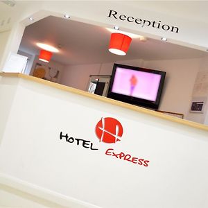 Hotel Express Newcastle Gateshead Exterior photo