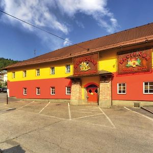 Hotel Hacienda Mexicana Spittal an der Drau Exterior photo