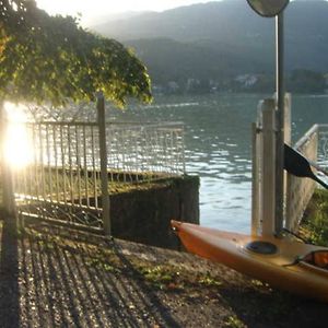 Apartamento Casa Vacanza Il Sorriso Del Lago Avigliana Exterior photo