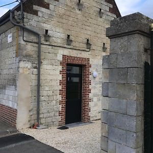 Hotel Gite de sejour la grange de Théophile Anzin-Saint-Aubin Exterior photo