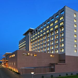Fortune Select Grand- Member Itc Hotel Group Chengalpattu Exterior photo