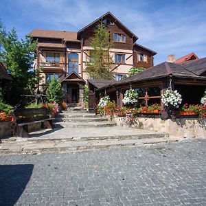 Hotel Nebokrai Yaremche Exterior photo