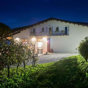 Mont'Albano Bed & Living Bed and Breakfast Savorgnano Exterior photo