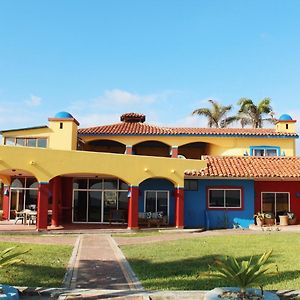 Casa Amarilla Villa Puerto Cayo Exterior photo