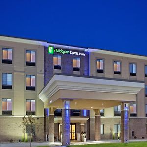 Holiday Inn Express Hotel And Suites Lincoln Airport, An Ihg Hotel Exterior photo
