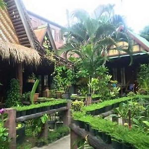 P P Garden Home Bungalow Islas Phi Phi Exterior photo