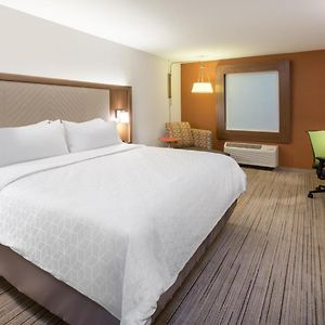 Holiday Inn Express & Suites - Aurora, An Ihg Hotel Exterior photo