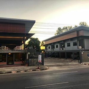 Pakarang Resort Satun Exterior photo