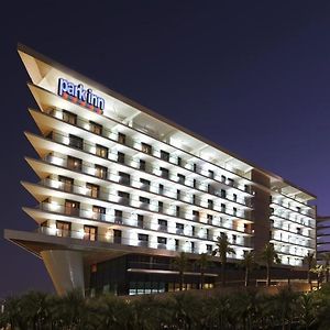 Yas Hotels By Experience Hub Inc Theme Parks Abu Dabi Exterior photo