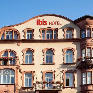 Hotel Ibis Metz Centre Gare Exterior photo