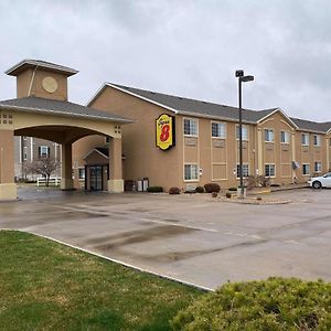 Hotel Super 8 By Wyndham Great Bend Exterior photo