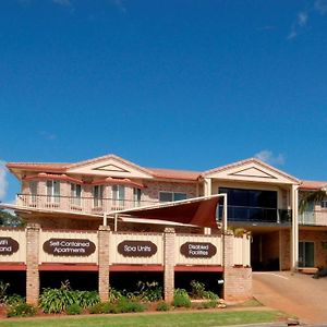 Highlander Motor Inn y apartamentos Toowoomba Exterior photo