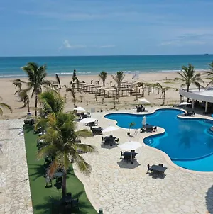 Hotel Arenas del Mar Resort Tampico Exterior photo
