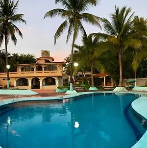Hotel Gran Palmeiras Playa Chachalacas Exterior photo