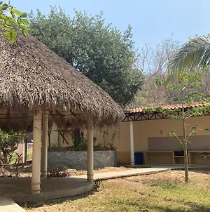 El Colorín, a condo in the heart of Huatulco Santa Cruz - Huatulco Exterior photo