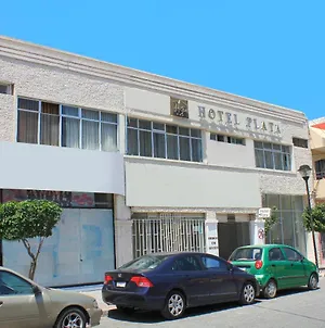 Oyo Hotel Plata,Fresnillo, Zacatecas Fresnillo de González Echeverría Exterior photo