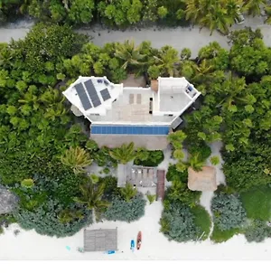 Casa pelícanos TULUM beach MX - Next to Hotel zone Exterior photo