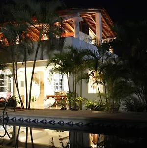 Lush Garden House Near Beaches With Private Pool. Puerto Escondido  Exterior photo