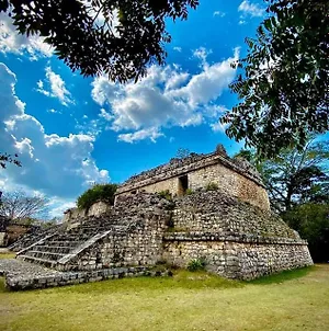 Tour Zona Arqueologica Ek Balam, Cenote Y Pueblo Magico Hotel Temozón Exterior photo