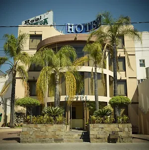 Hotel Real Azteca Zona Piel León Exterior photo