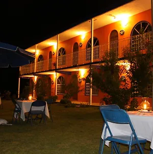 Hotel Spa Villa San Agustin Tecozautla Exterior photo