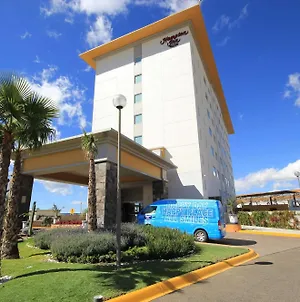 Hampton Inn By Hilton Silao-Aeropuerto, Mexico Exterior photo