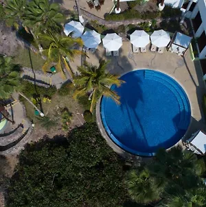 Hotel Punta Serena&Resorts - Solo Parejas Tenacatita Exterior photo