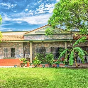 Casa grande y privada, jardín&estacionamiento Villa Salina Cruz Exterior photo