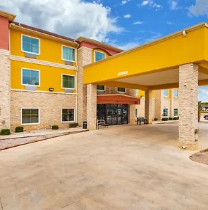 Residency Suites Cotulla Exterior photo